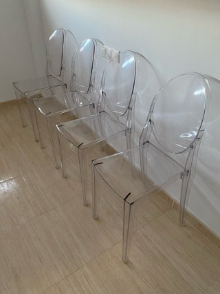 Sillas Victoria Ghost Kartell Transparentes