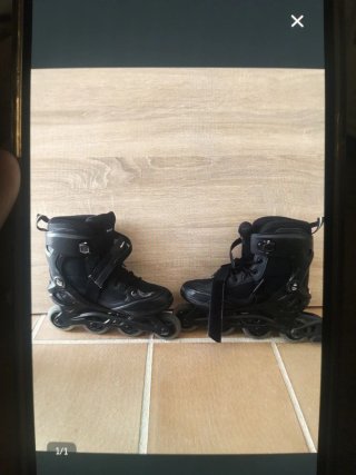 Patines en línea negros