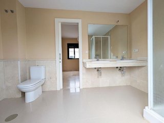 Chalet en venta en Sanlúcar la Mayor