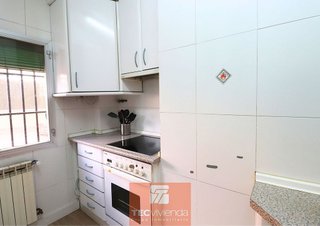 Piso en alquiler en Valdeacederas en Madrid