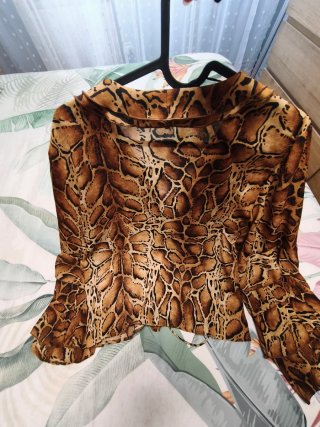 Camisa Zara estampado animal