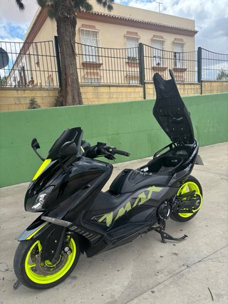 Yamaha TMAX 530