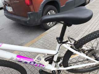 Bicicleta B'Twin Rockrider 300
