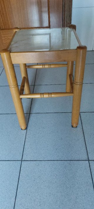 Taburete madera y mármol