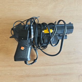Pistola Lightgun Speedlink 100Hz PS1/PS2