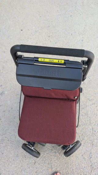 Andador Carlett con asiento