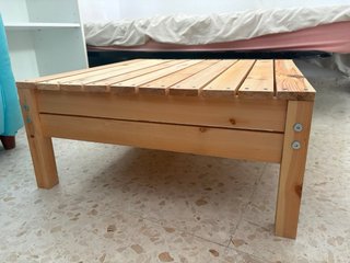 Mesa baja de madera 80x80