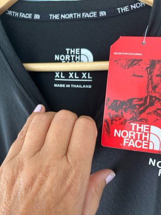 Camiseta técnica The North Face Negra