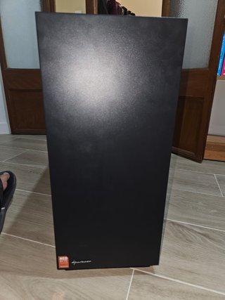 Sharkoon PURE STEEL RGB Negra + 4 ventiladores RGB