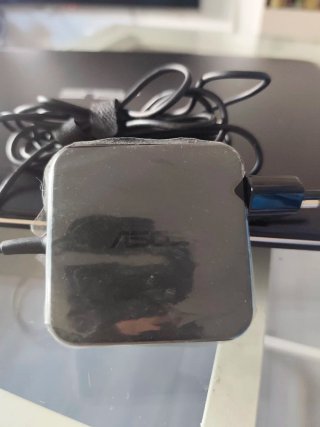 Portátil Asus + Impresora HP Deskjet