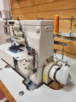 Máquina de coser cadeneta Kansai 3 agujas