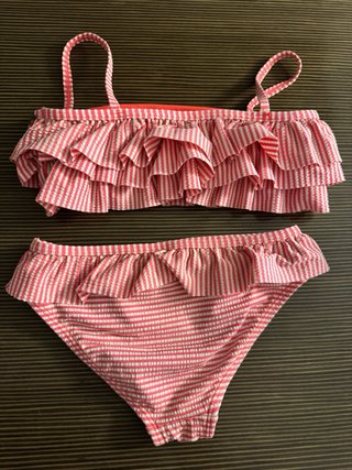 Bañadores niña florales y fresas talla 4-5