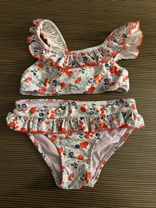 Bañadores niña florales y fresas talla 4-5