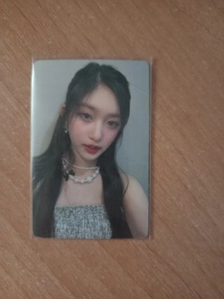 Photocard Leeseo IVE