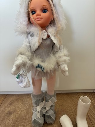 Muñeca NANCY- Brillos en la Nieve