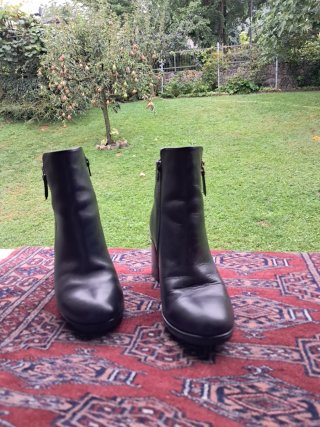 Stivaletti tacco alto donna neri