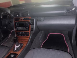 Mercedes-Benz Clase C 2000