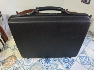 Maletín Samsonite Negro