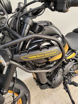 Royal Enfield Himalayan 450 Negra/Gris