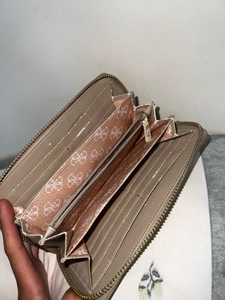 Cartera Guess Beige/Gris Cremallera