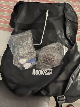 Guitarra Eléctrica Rockjam Negra con amplificador