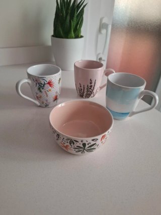 Set 3 tazas y cuenco cerámica