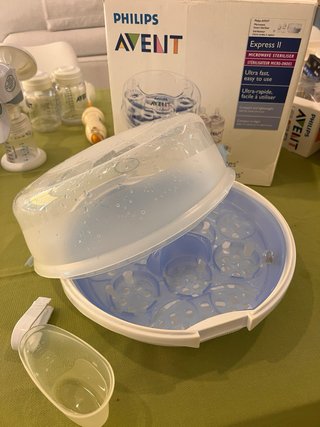 Kit Sacaleches, Esterilizador y Limpiabibes Avent