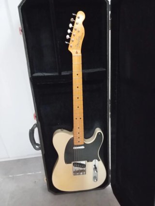 GuitarraFender '52 Telecaster Reissue (1982)
