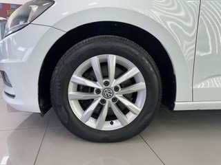 Volkswagen Touran Advance 1.6 TDI 85kW (115CV) DSG