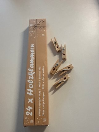 24 x Mollette in legno