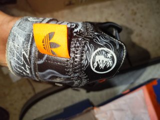 Adidas Superstar x Hellstar Negro Naranja