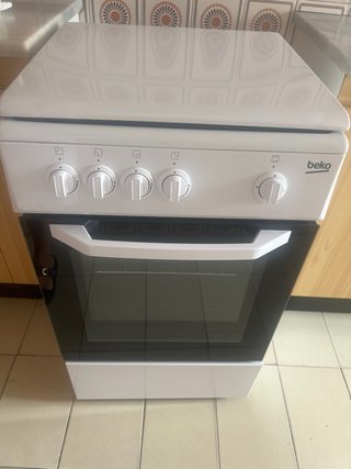 Cocina de gas Beko blanca