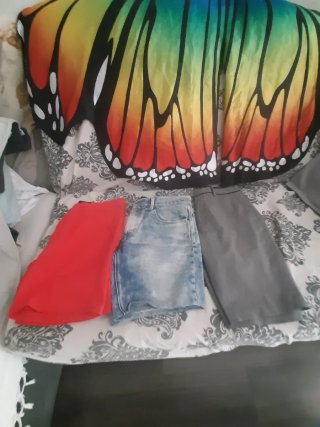 3 Pantalones Cortos Rojos T-M