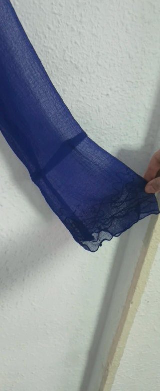 Blusa transparente azul talla M