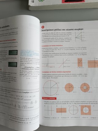 Lote de libros de 1 de bachillerato de Galicia