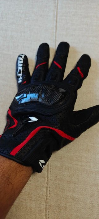 Guantes de moto TAICHI piel negros y rojos