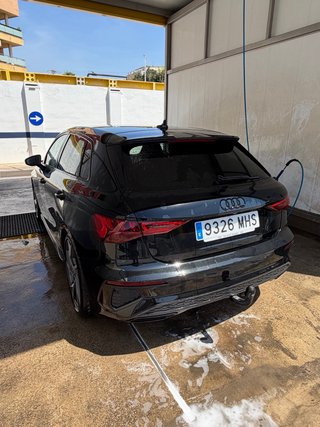 Audi A3 black line
