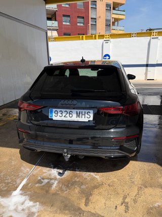 Audi A3 black line