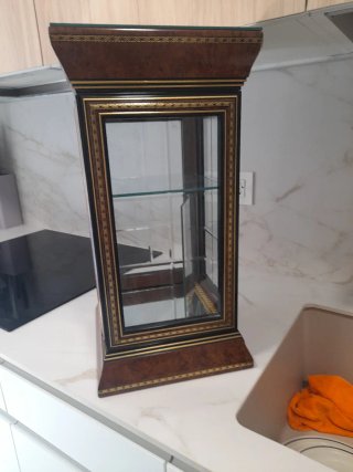 Vitrina pequeña madera y cristal