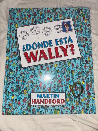 ¿Dónde está Wally? / ¿Where's Waldo?