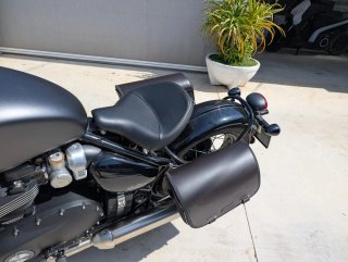 Triumph Bobber Bonneville 1200cc Negra