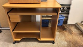 Mesa de escritorio madera y metal