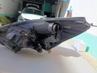 Faros Renault Clio 4