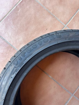 Neumáticos de invierno Firestone Winterhawk R18