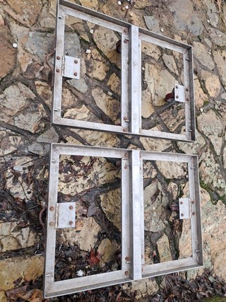 Base de acero inoxidable con ruedas