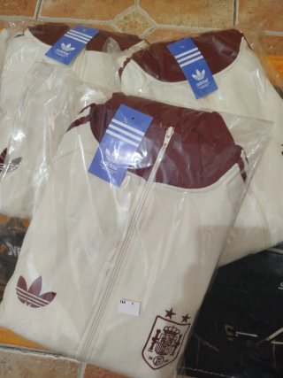 Chándal españa adidas