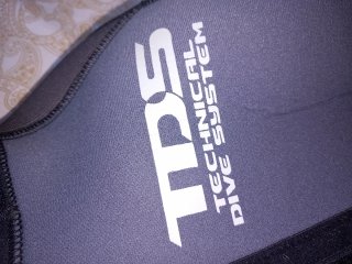 Neopreno TDS 7mm con capucha
