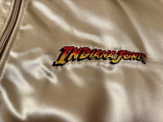 Chaqueta Indiana Jones dorada