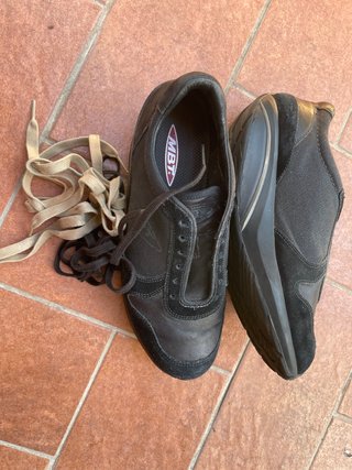 Scarpe MBT nere