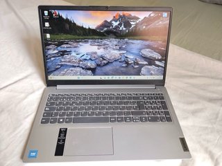 Lenovo IdeaPad 1 portátil